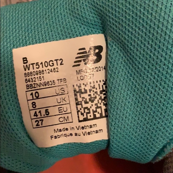 New Balance shoes - Picture 7 of 8